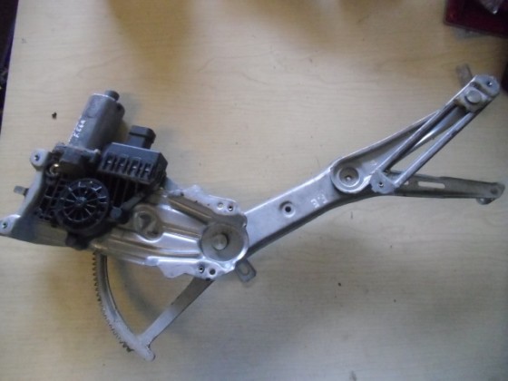 Elevador Vidro Frente Esquerdo Opel Astra G 2002 ev375